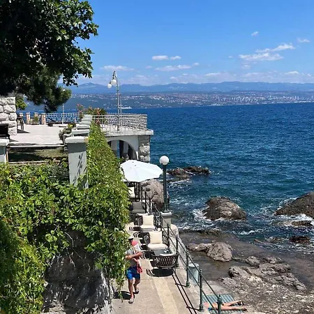 Florida,opatija Gostinjska kuća Opatija